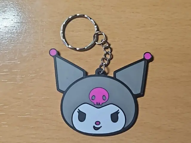 Kuromi llavero dos caras - keychain two faces