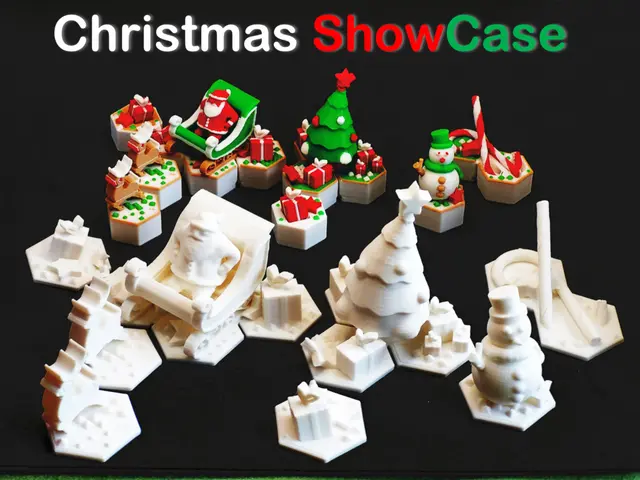 Christmas ShowCase - White / All you need for ...
