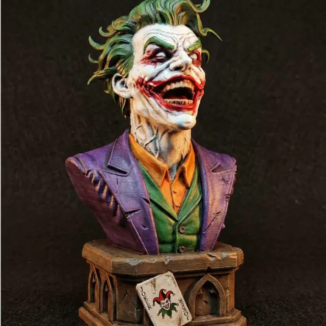 The Joker Bust Statue | Dark Knight Villain Figure | Heath L