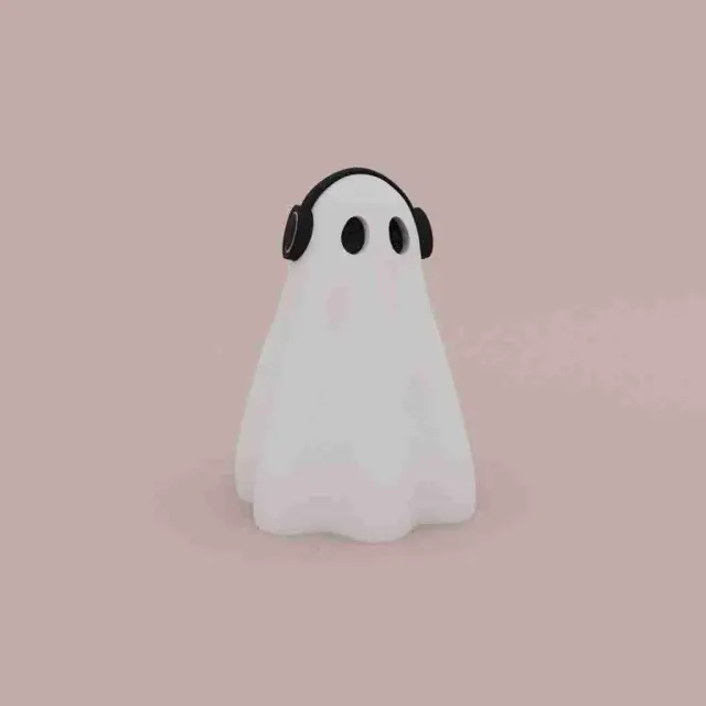 HALLOWEEN SPECIAL CUTE LITTLE MUSIC LOVER GHOST